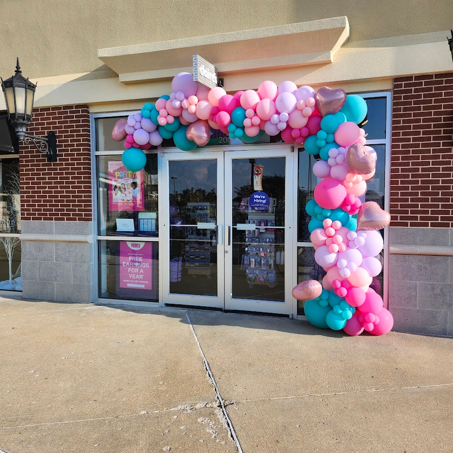 "Over the Door" Garland/Half Arch