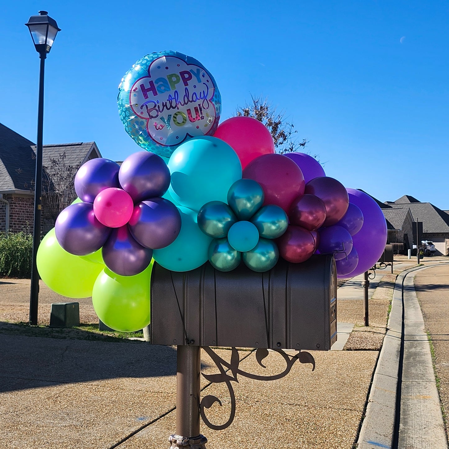 Deluxe Mailbox Swag