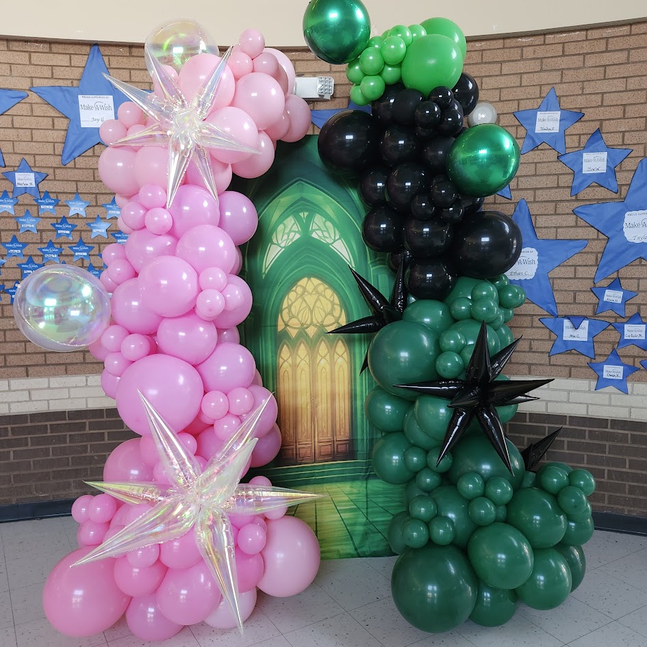 DIY Arch Backdrop Balloons