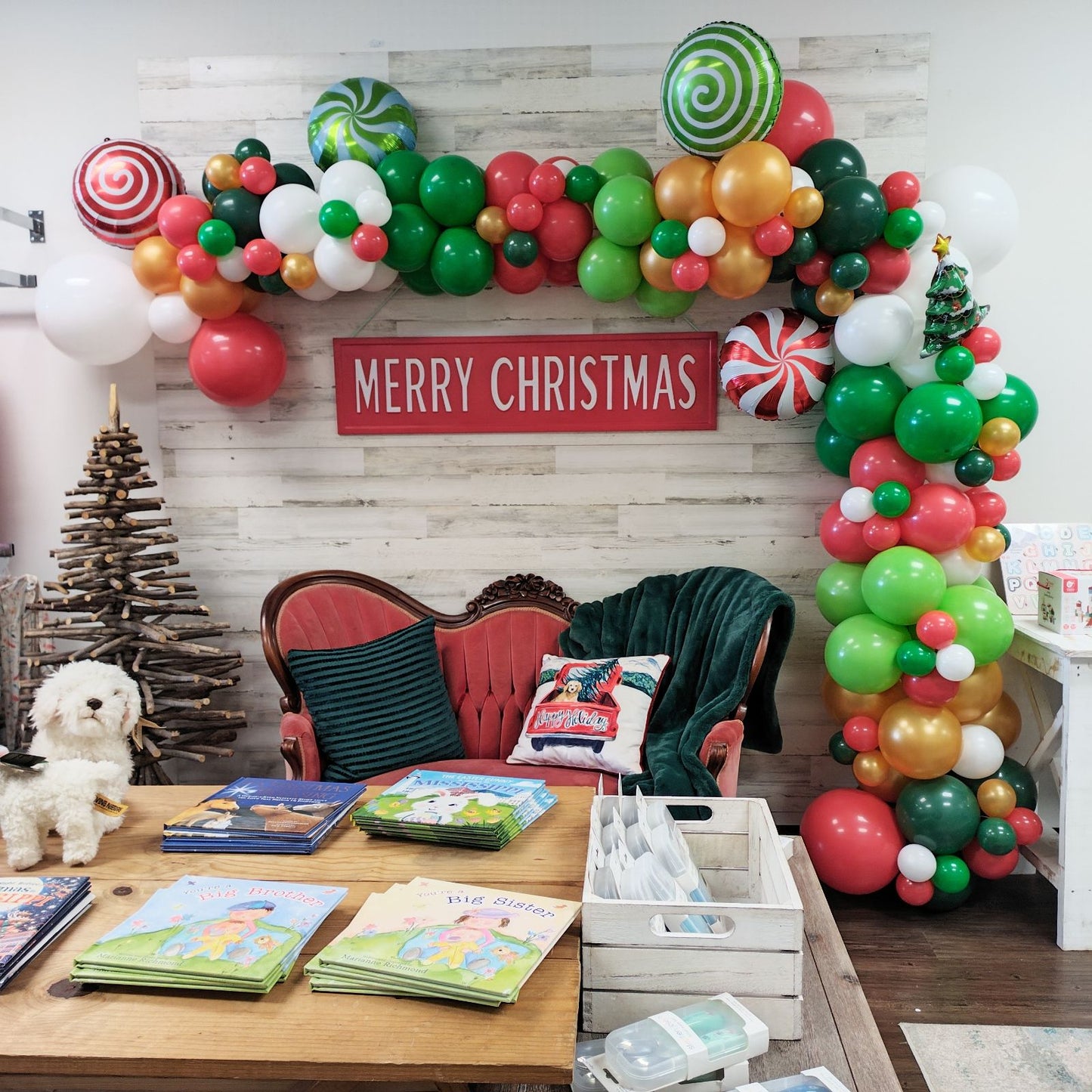 Sweet Christmas Half Arch