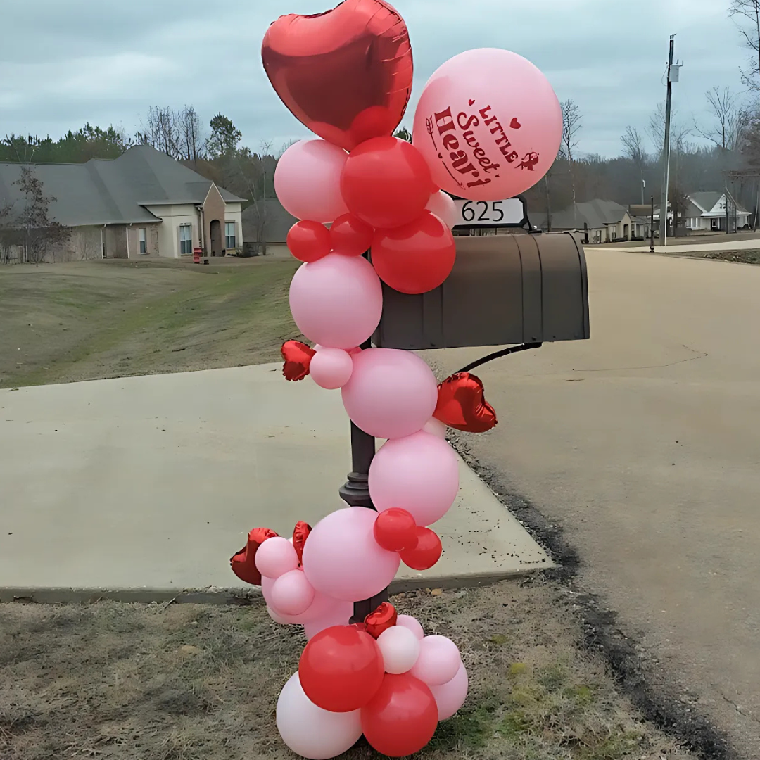 Valentine's Mailbox Swirl