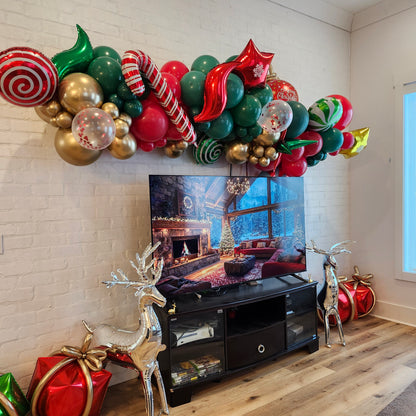 Christmas Balloon Garlands