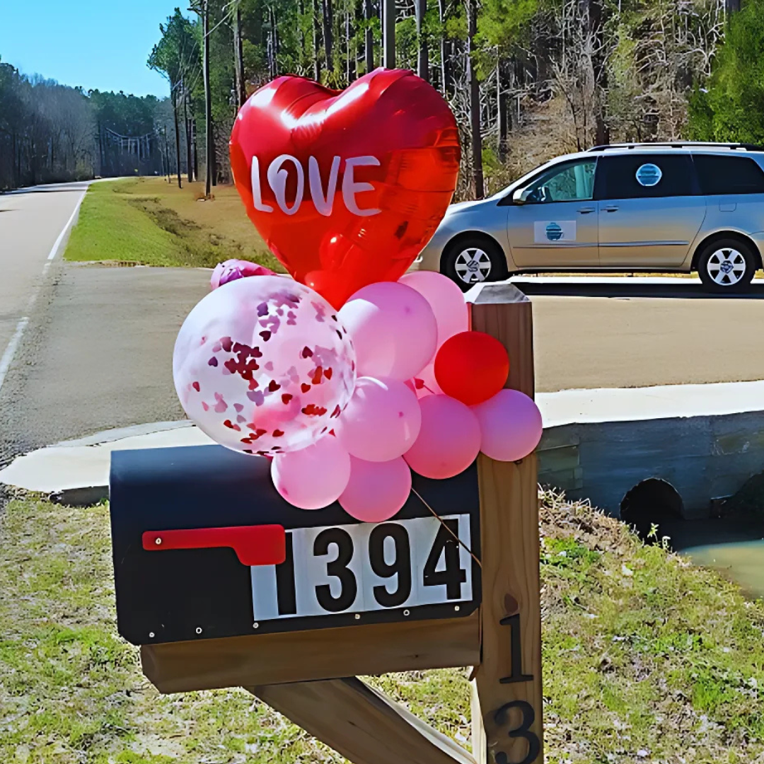 Valentine's Mailbox Swag