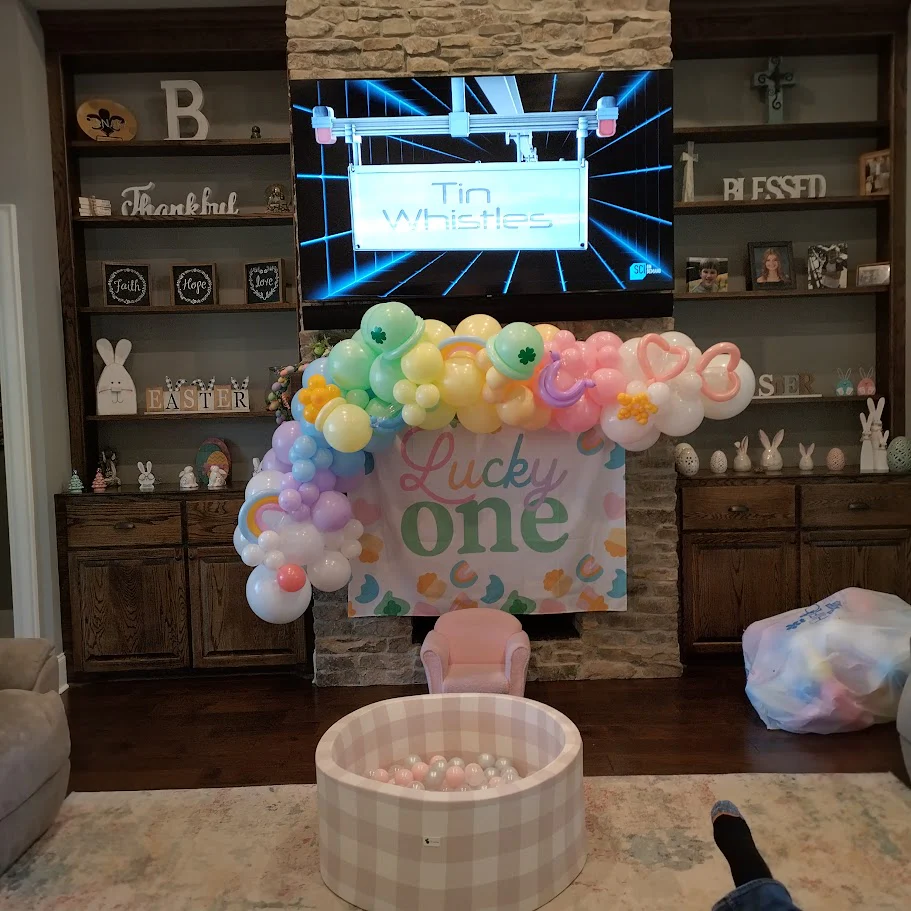 Banner Balloon Decor