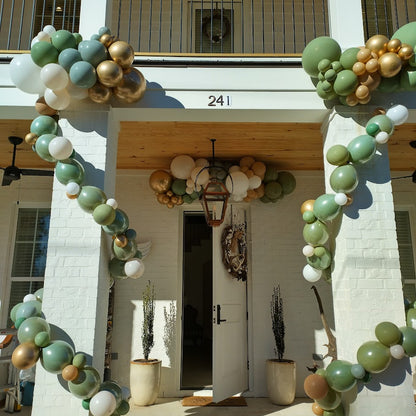 Over the Door Garland/Half Arch