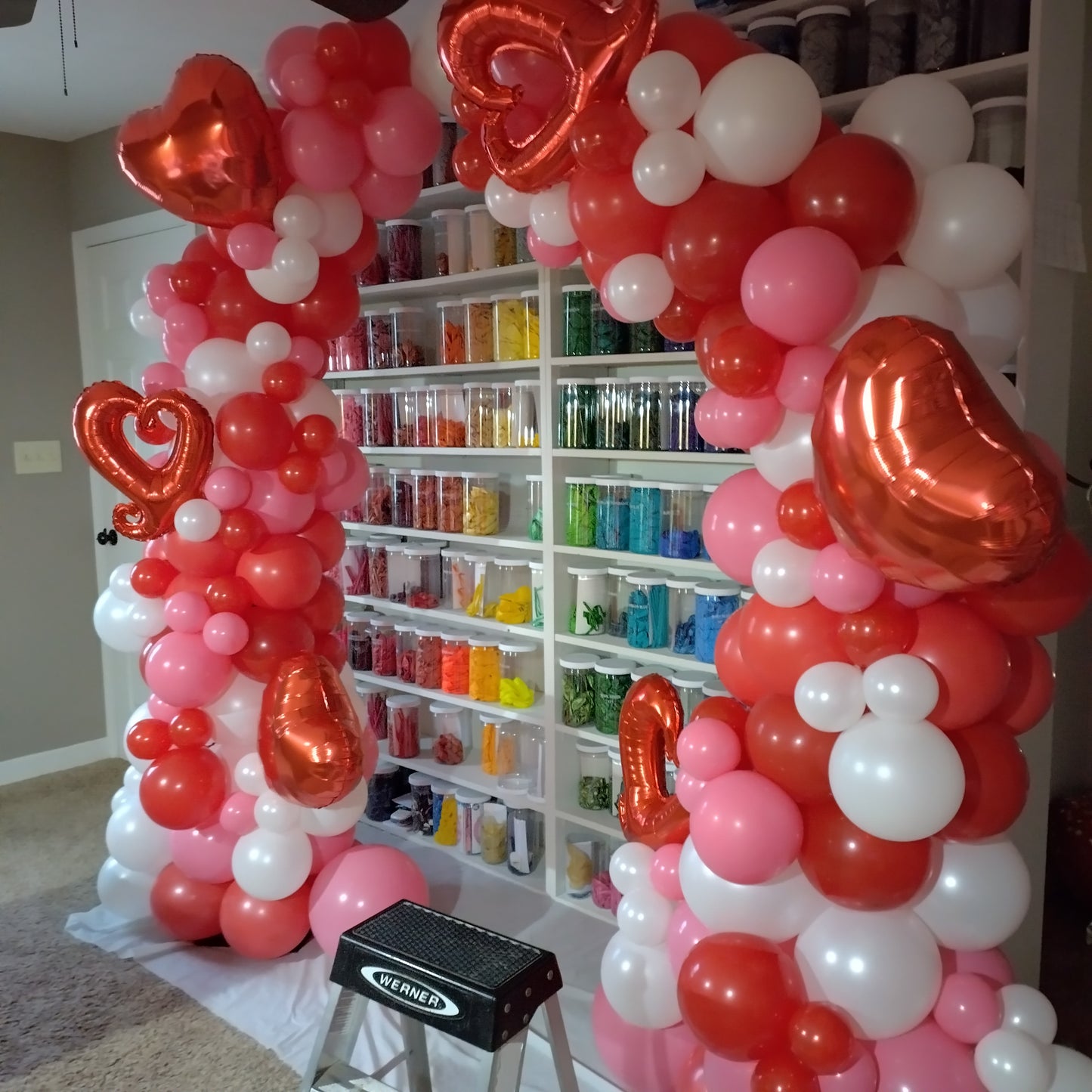 Organic Balloon Column