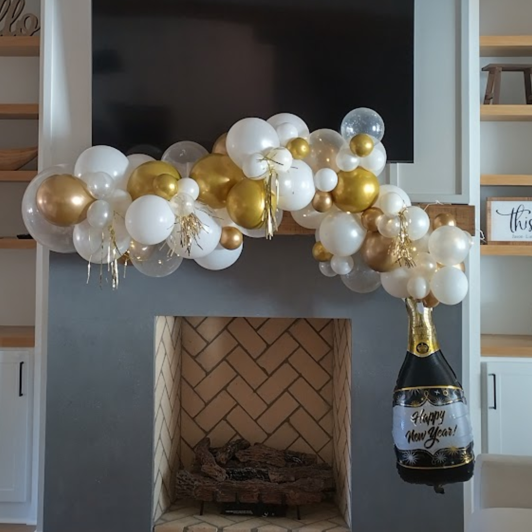 NY Champagne Garland