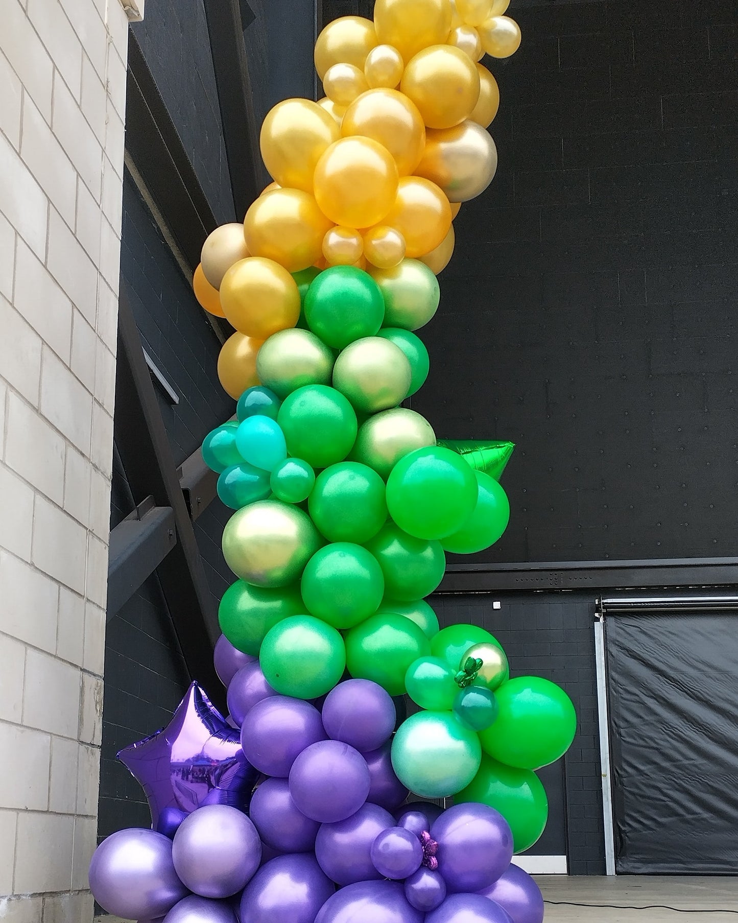 Organic Balloon Column